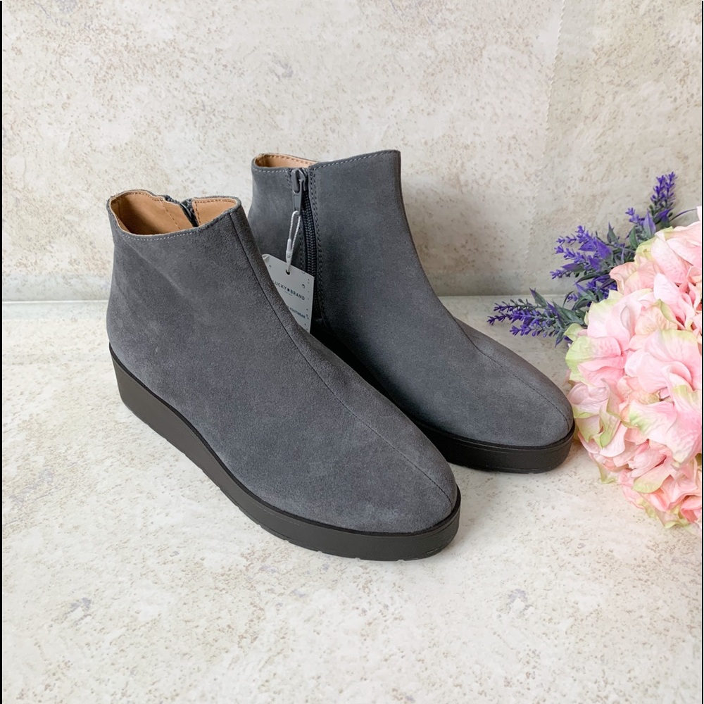 Lucky 🍀 Brand Karmeya  Waterproof Suede Booties